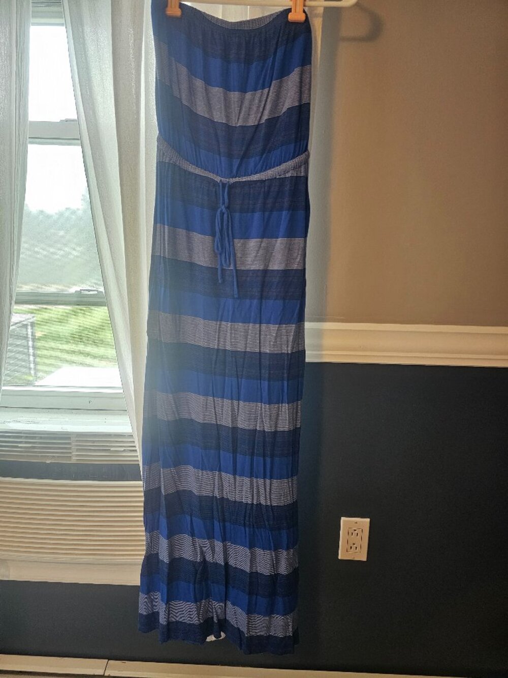 Old Navy Blue Horizonal Striped Halter Dress Cinched Waist Size Small